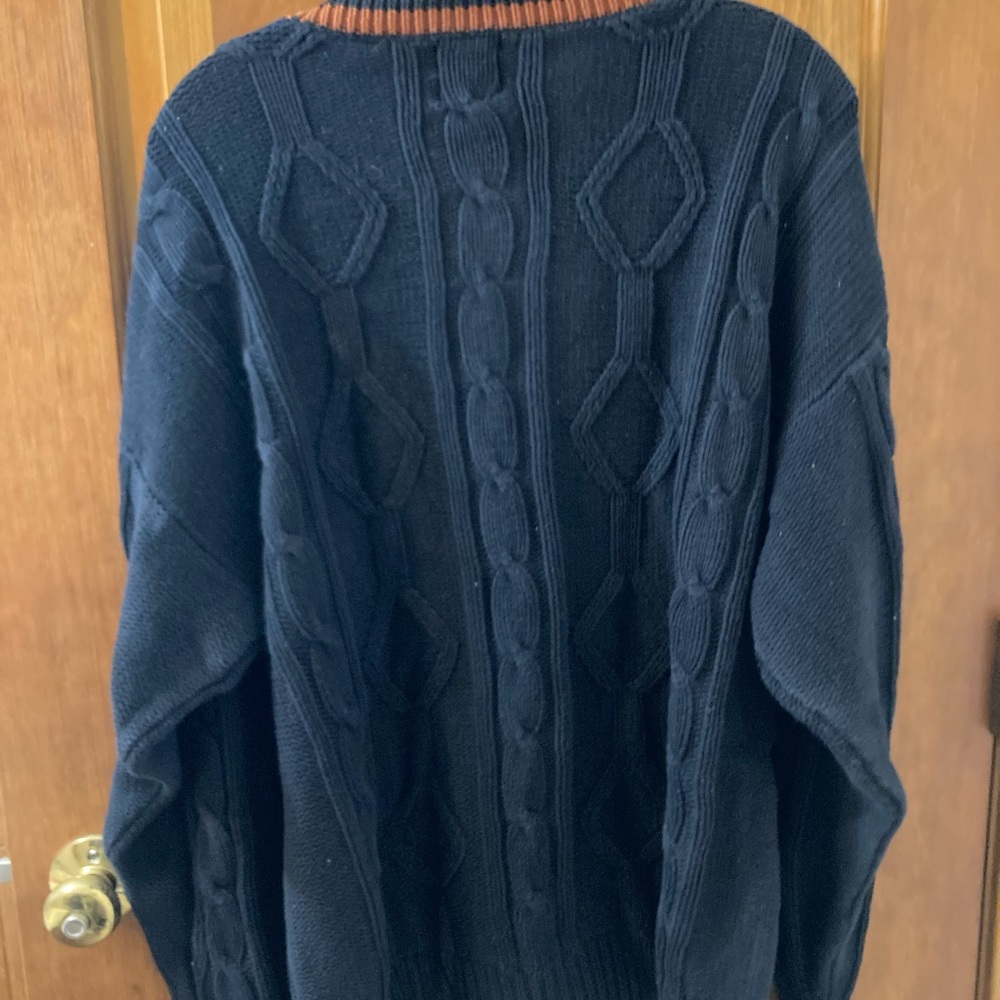 Sweater gap large - Picture 8 of 9